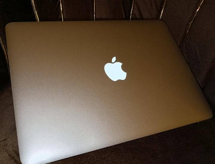 MacBook 8
