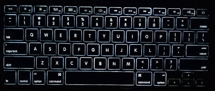 MacBook 9