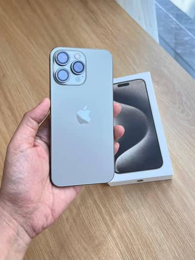 i Phone 8plus, 11,12,13,14,15 pro max on instalment Whatsap 3224144692