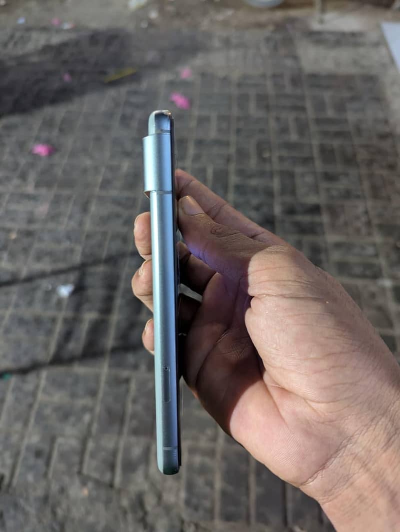 Google Pixel 8 1