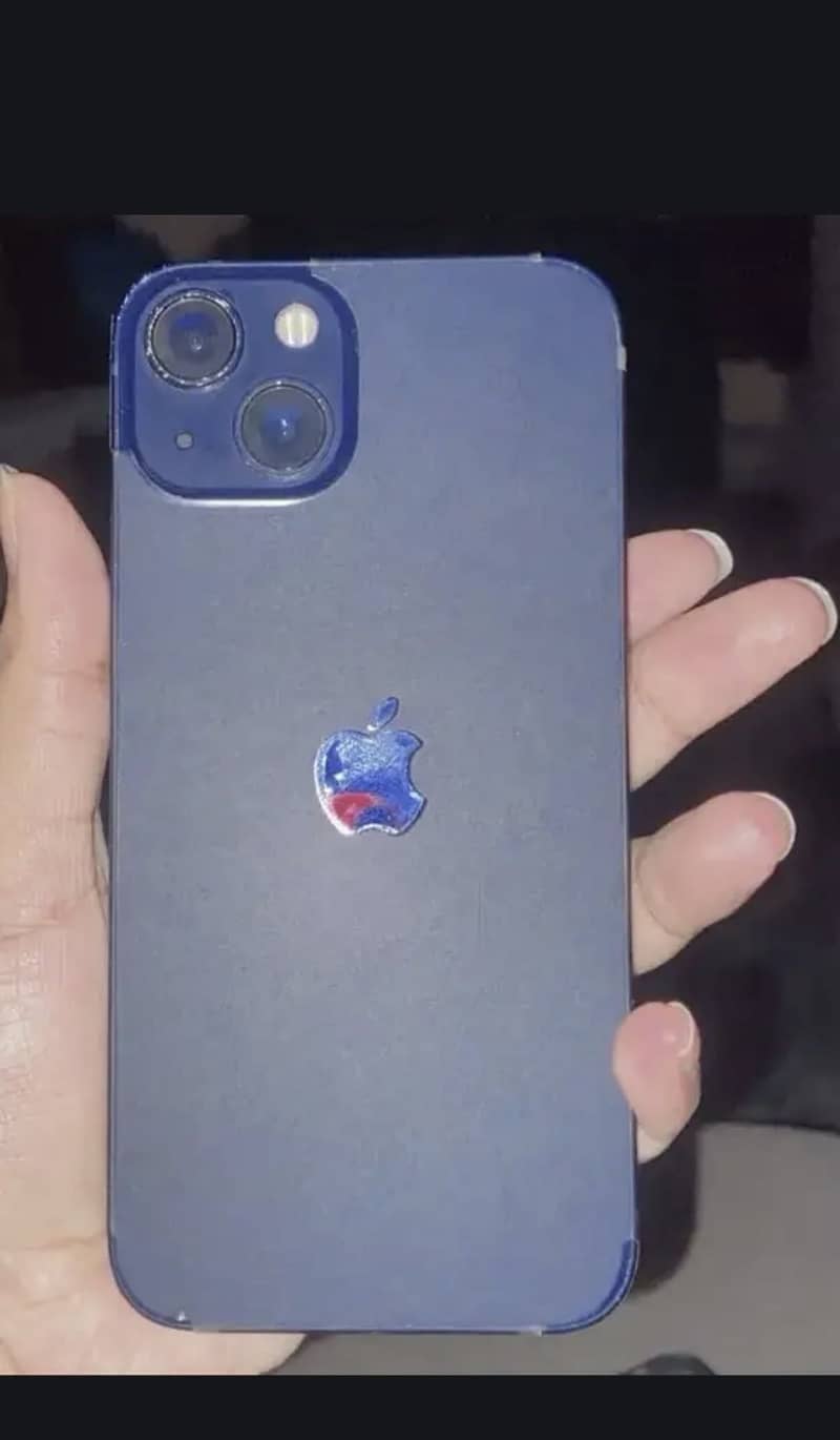 Apple iPhone 13 5