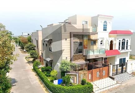 GOLDEN OPPORTUNITY 1-KANAL ON GROUND POSSESSION PLOT READY FOR CONSTRUCTION WALKING TO DISTANCE BAHRIA TOWN IN NEW LAHORE CITY