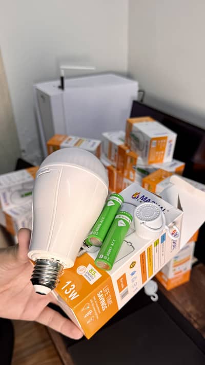 Charging LED Bulbs