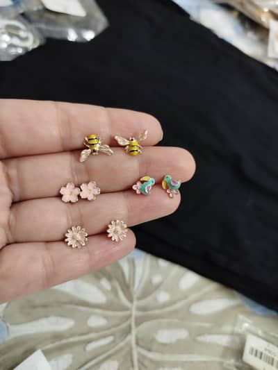 Mini Ear Tops
