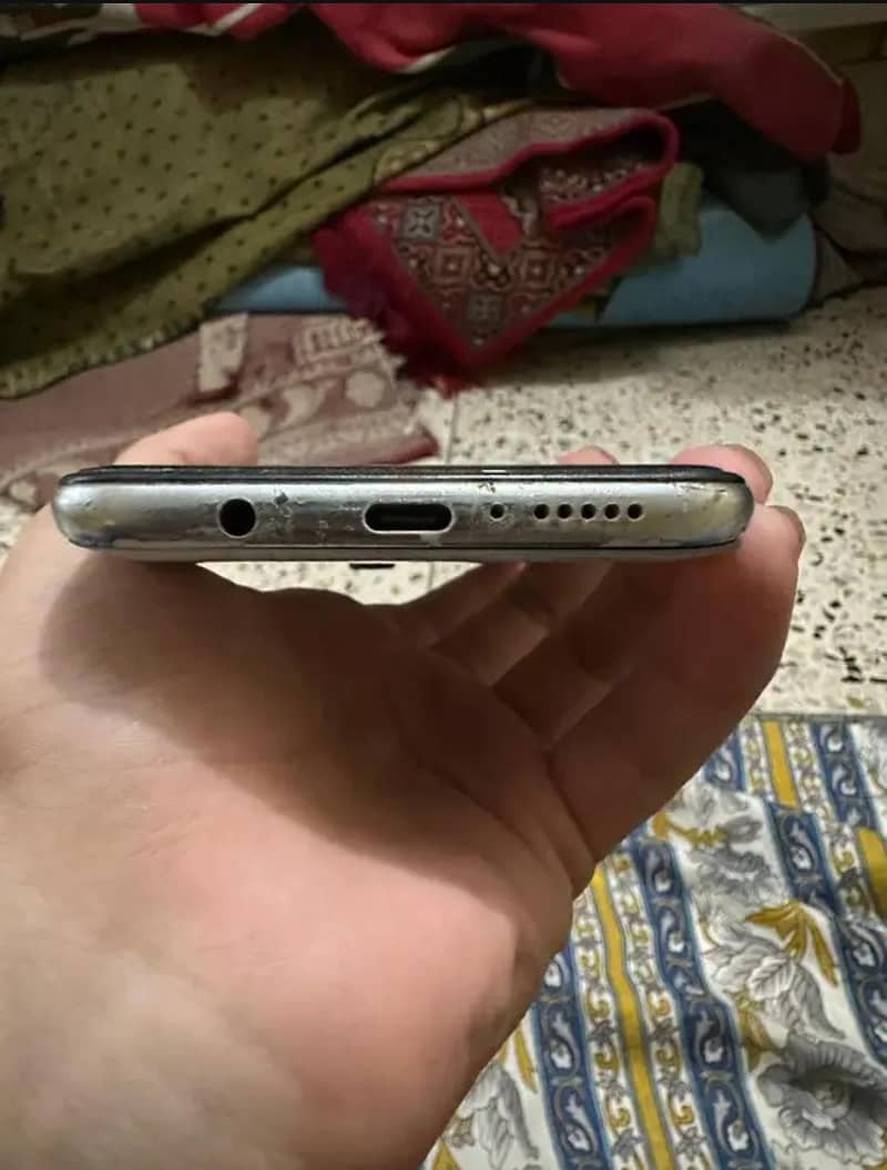 Xiaomi Redmi Note 8 Pro 3