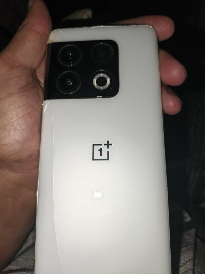 OnePlus 10 pro 3