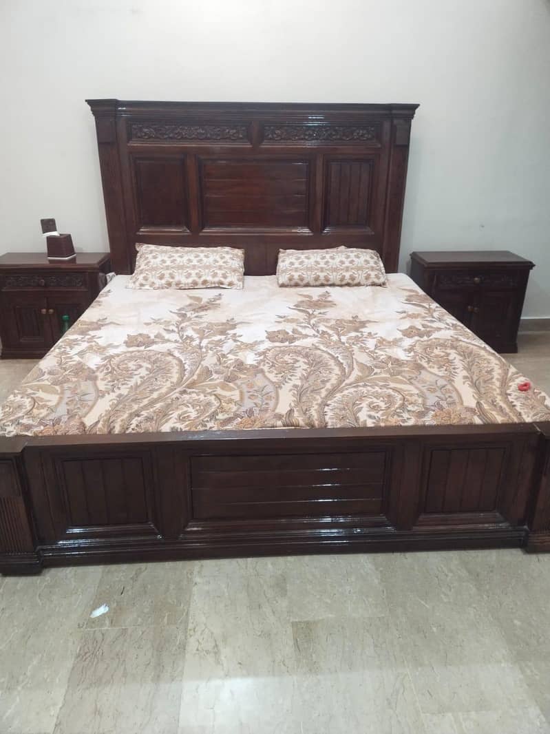 Bed And Side Tables 0