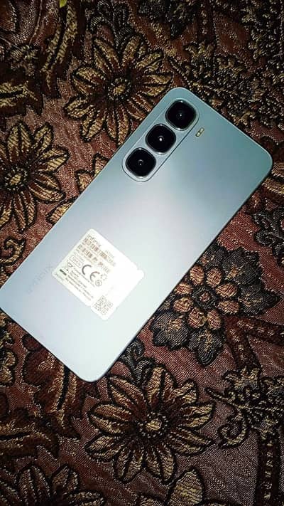 Infinix Hot 60i