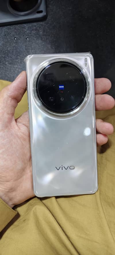 Vivo x200 Pro