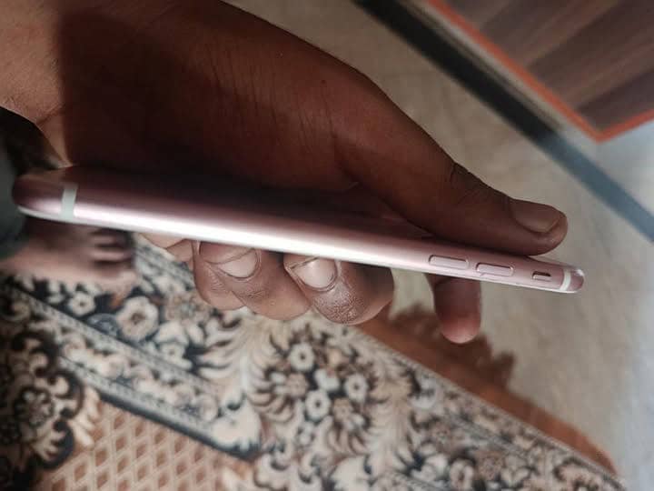 iphone 7 4