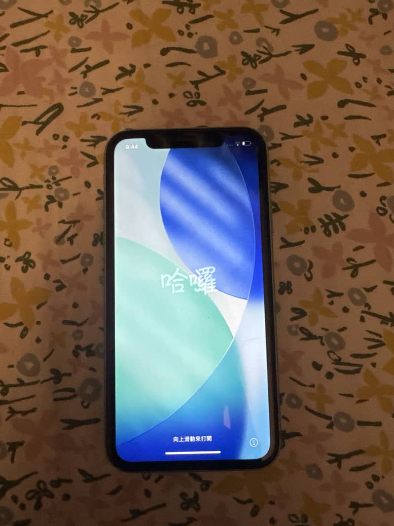 Apple iPhone 11 0
