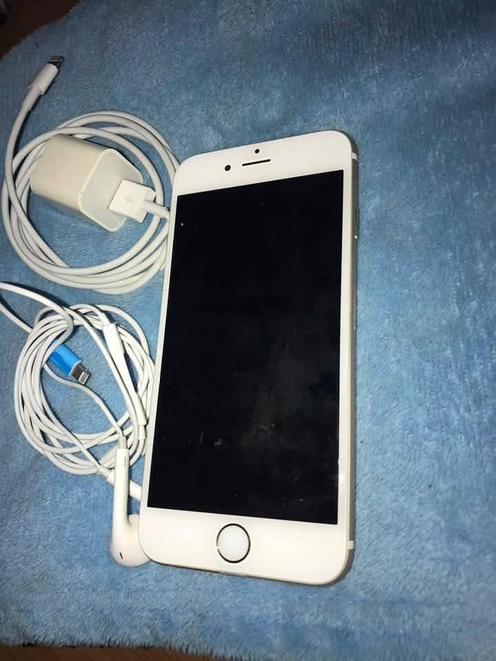 Apple iPhone 6S Plus 5