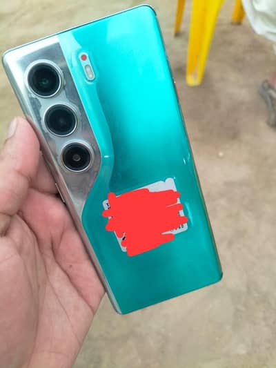 Tecno CAMON 40 Pro