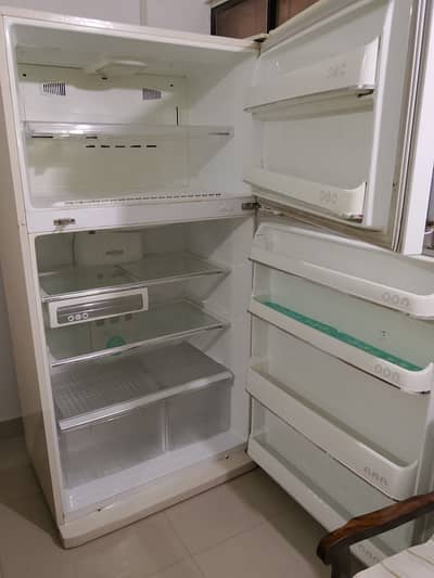 Imported LG Refrigerator-Freezer for Sale in DHA Karachi