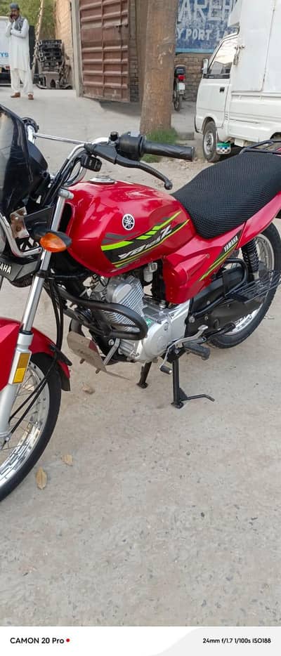 Yamaha ybz neat and clean bike