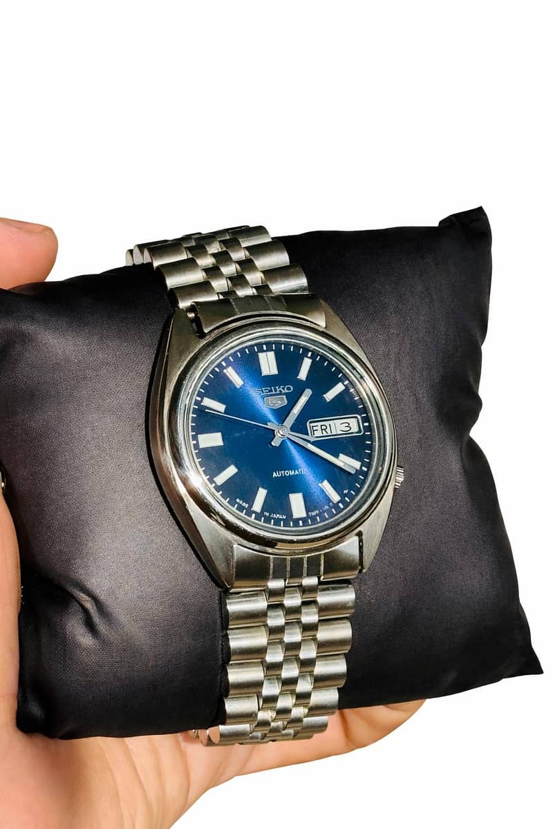 SEIKO 5 AUTOMATIC 0