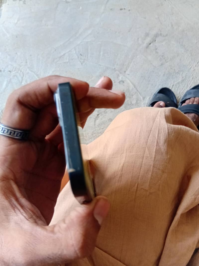 IPhone 14 5