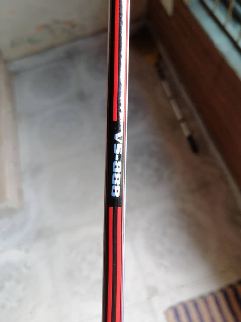 VS Badminton Racket 4