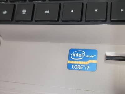 Hp laptop core i7  (4GB Ram 128GB SSD) 2hr+ battery
