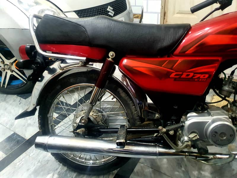 cd70 good condition 0