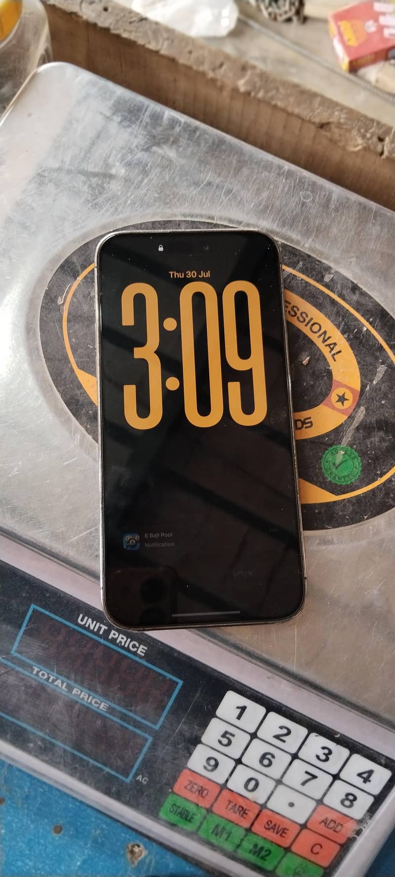 Apple iPhone 14 Pro Max 3