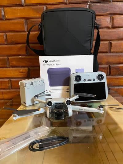 Drone DJI Mini 3 Pro 3battery ha Sath urgent sale