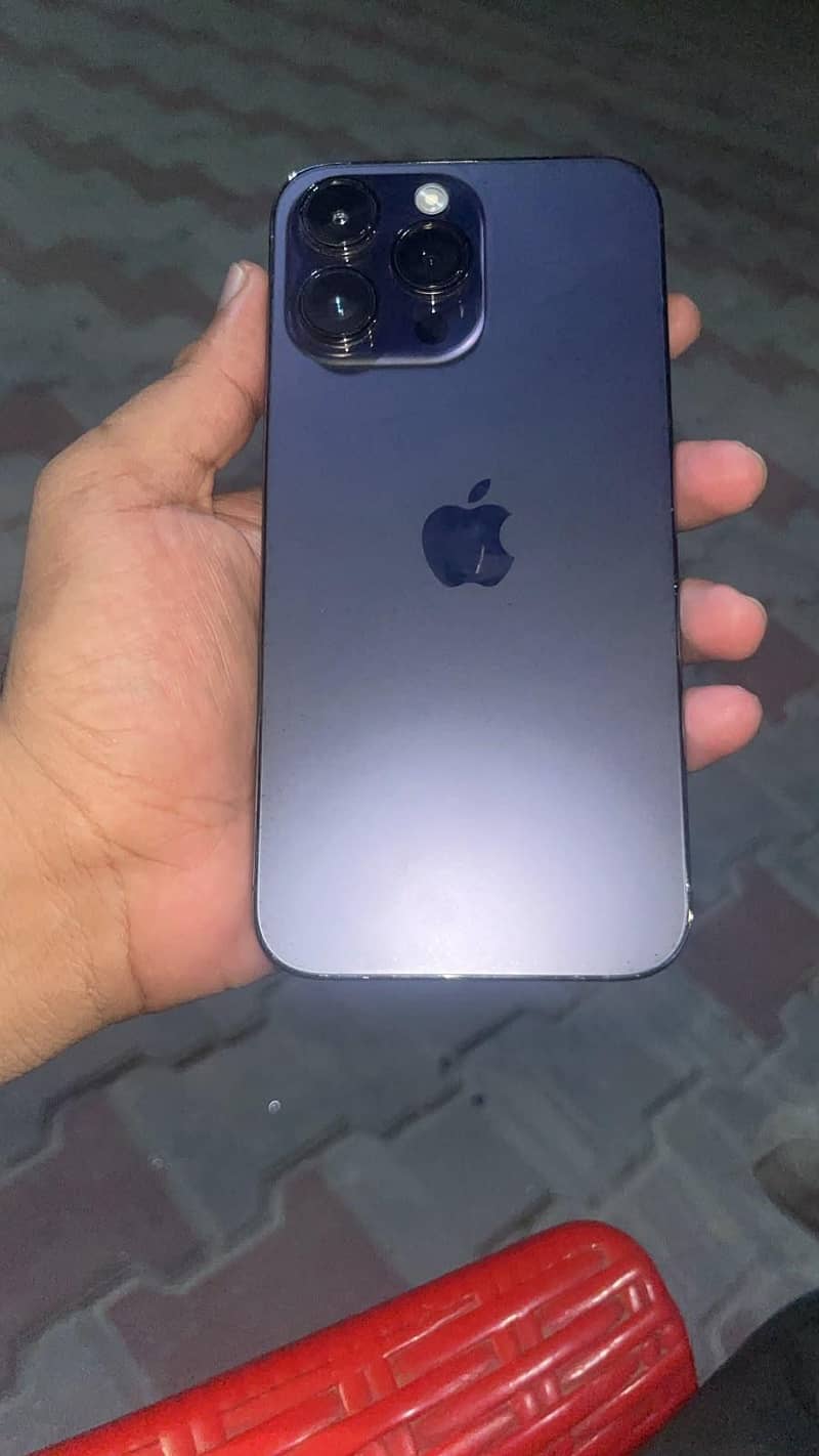 Apple iPhone 14 Pro Max 3