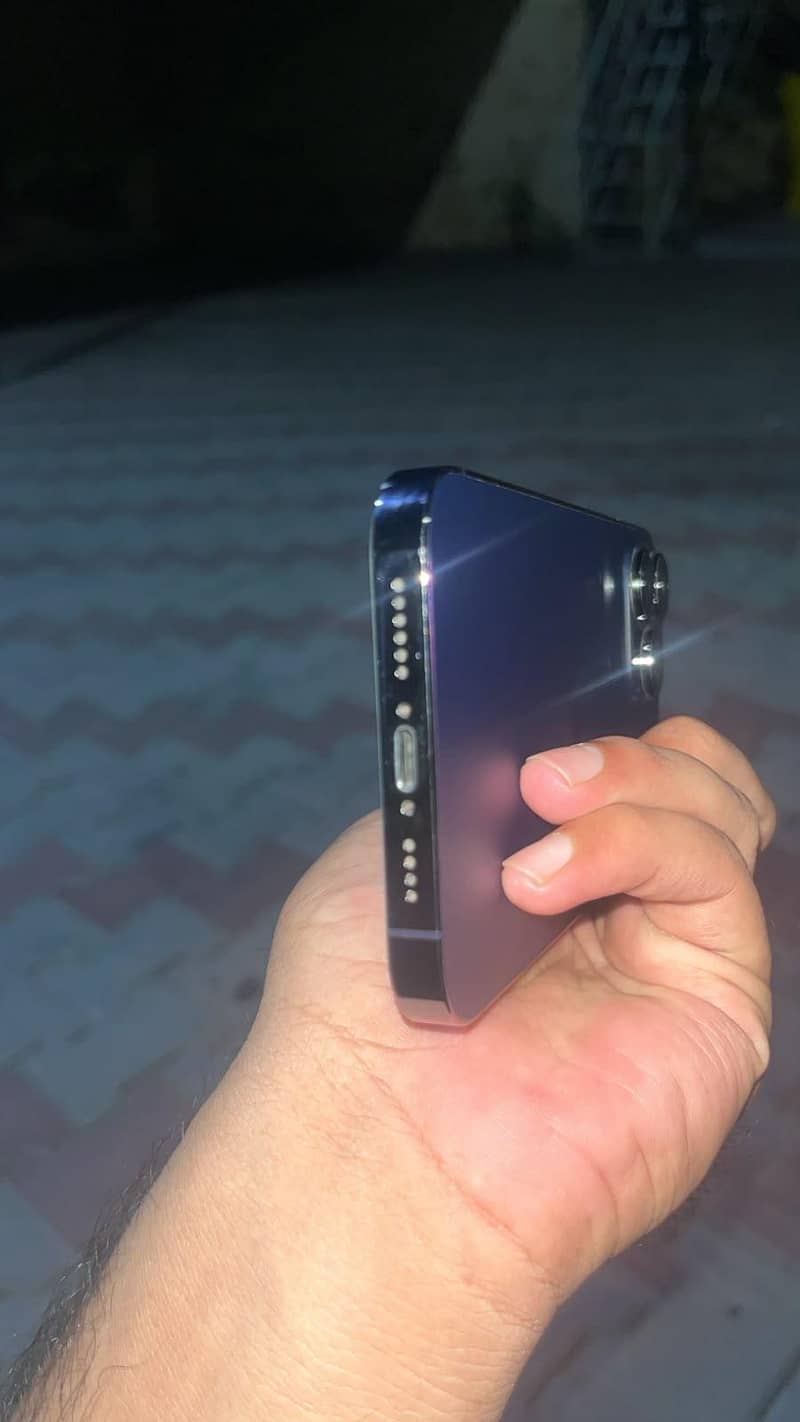 Apple iPhone 14 Pro Max 5