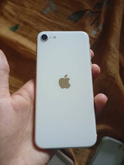 Iphone SE 2022 3rd gen (Urgent Sale)