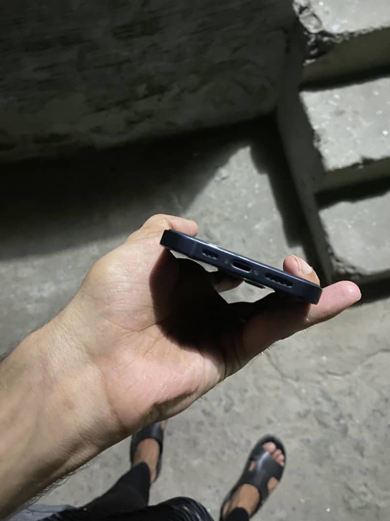 Iphone 12 10