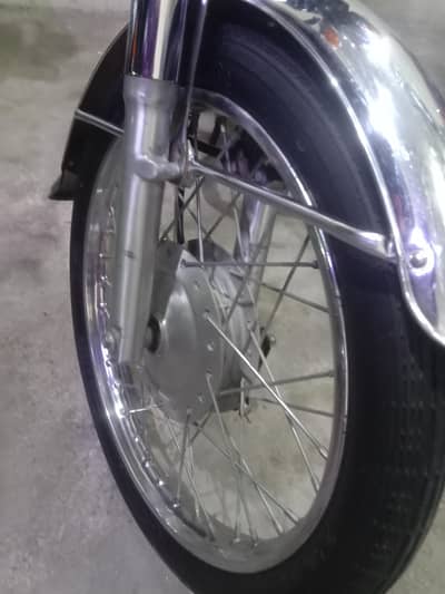 look like new