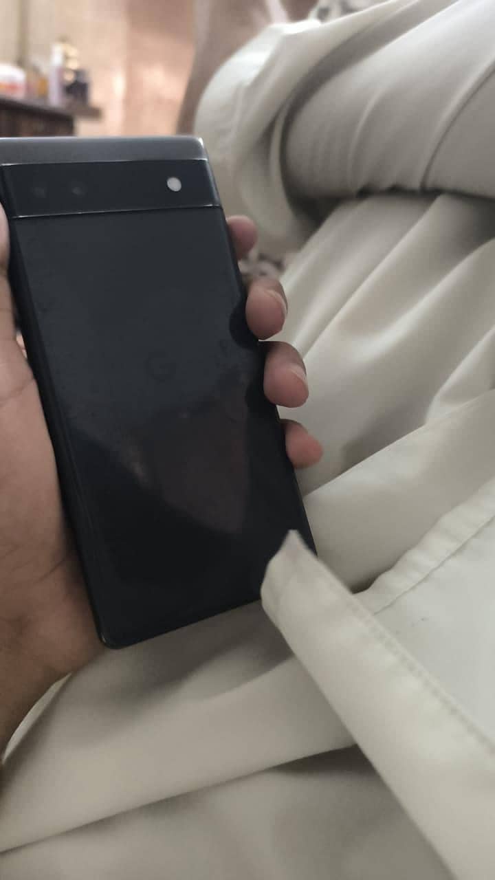 Google Pixel 6a 3