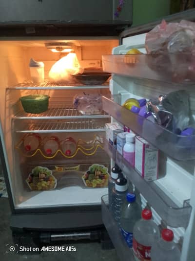 Dawlance Fridge neat clean ha Sari genuine hai no repair
