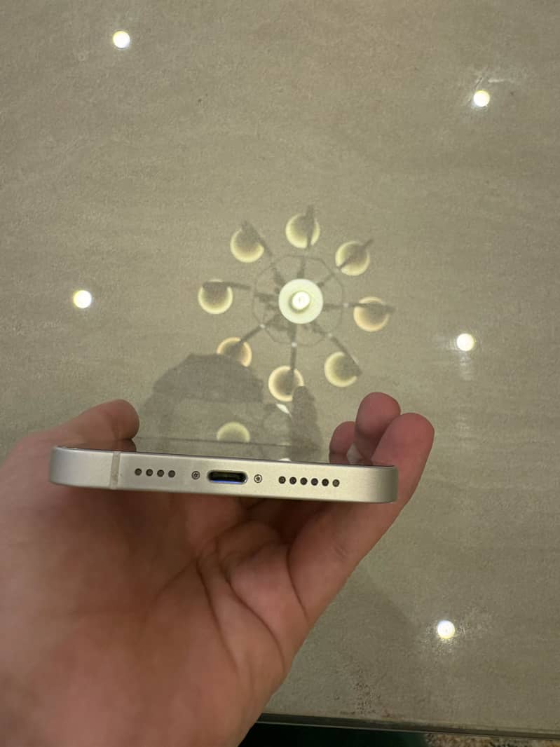 Apple iPhone 14 plus 4