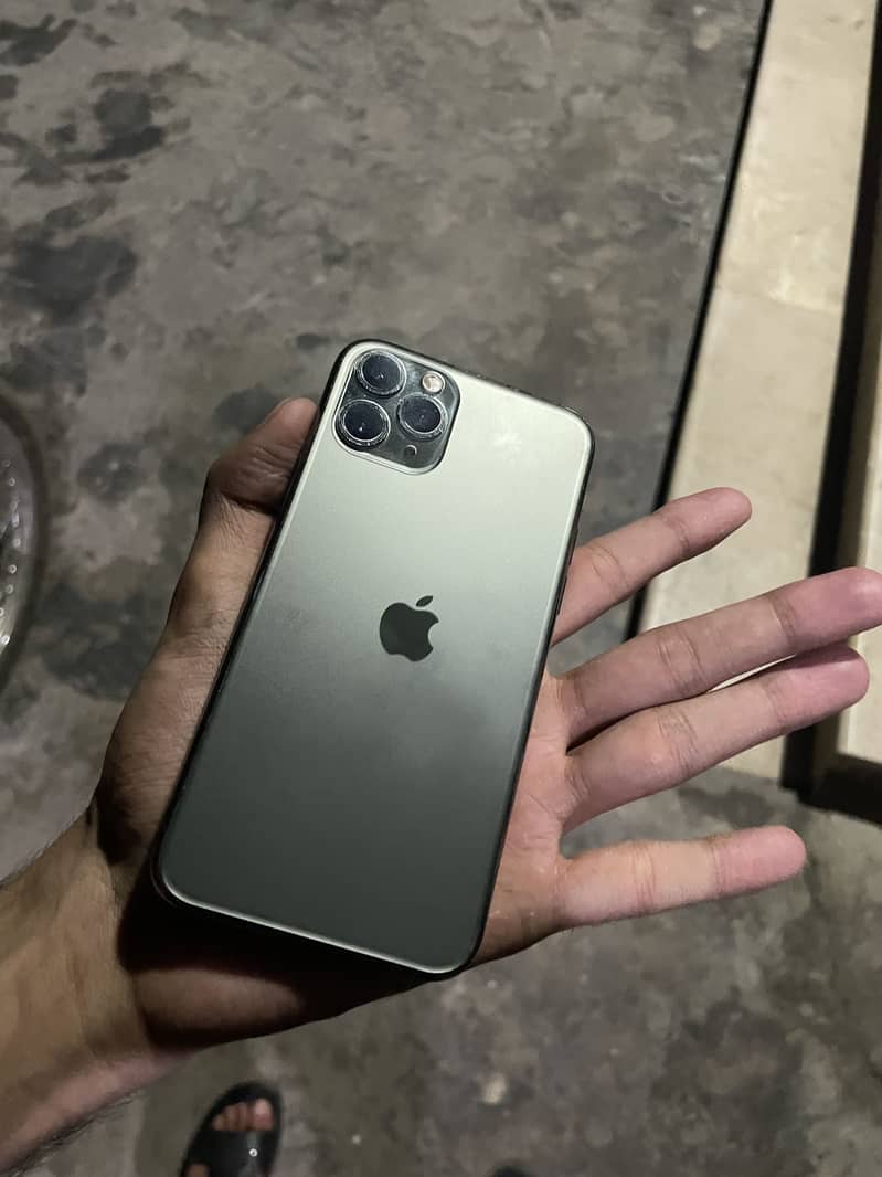 Apple iPhone 11 Pro 8