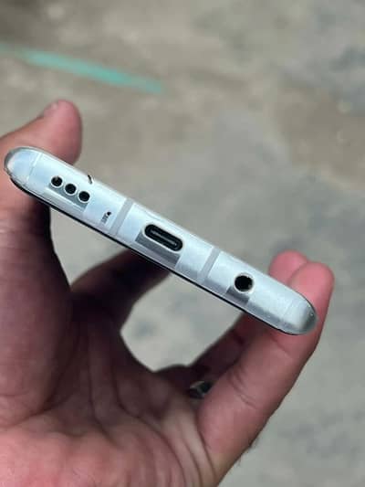 LG Velvet 5G. exchange possible