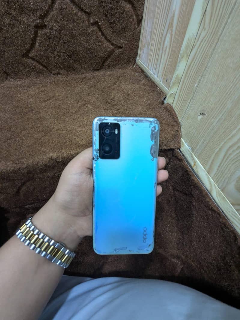 OPPO A76 4