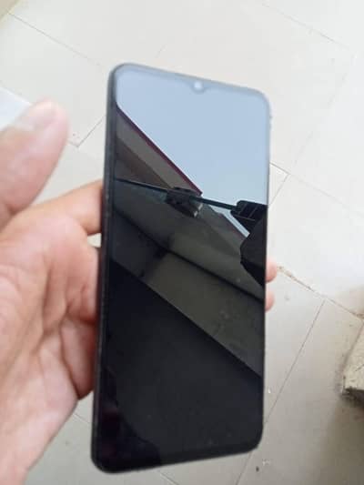 Oppo A15 RAM 4/64GB only mobile sale and one hand in mobile.