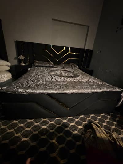 black furniture set