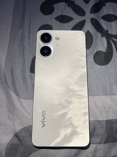 Vivo Other Model y05 white color