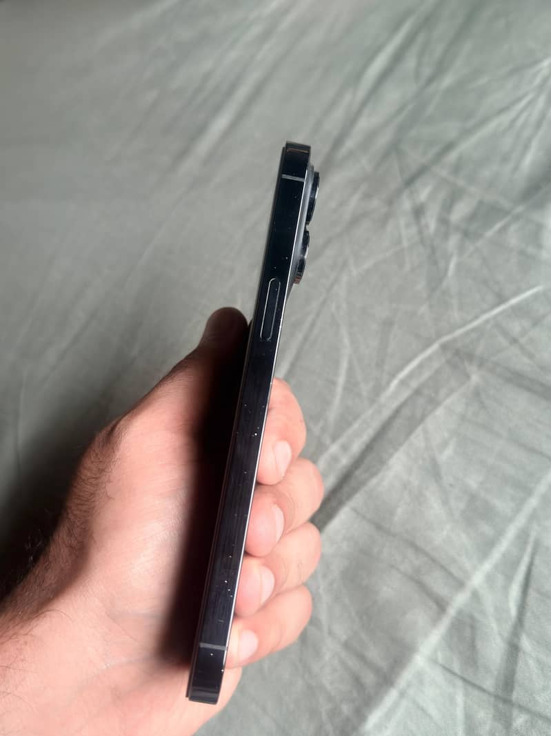 Iphone 14 pro Max 6