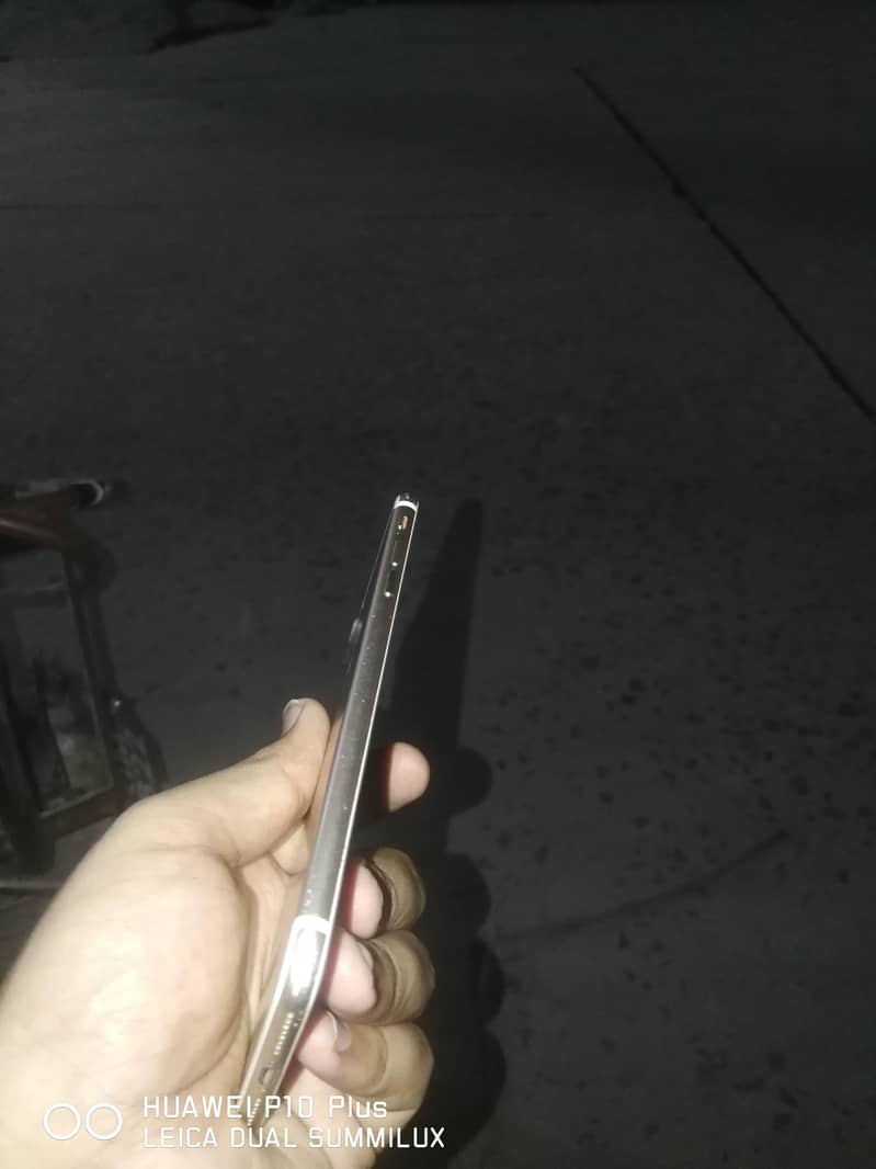 Apple iPhone 7 Plus 3
