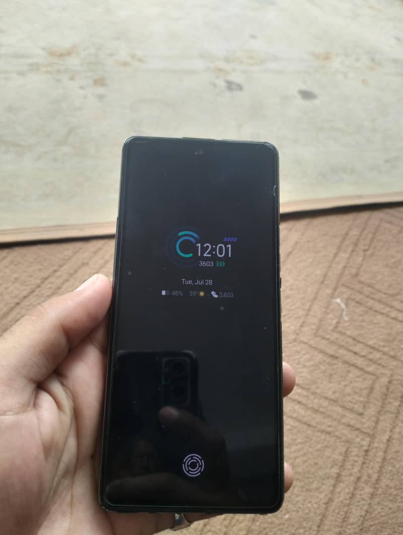 Tecno CAMON 30 9