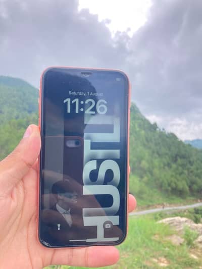 Apple iPhone XR + Huawei y7 prime