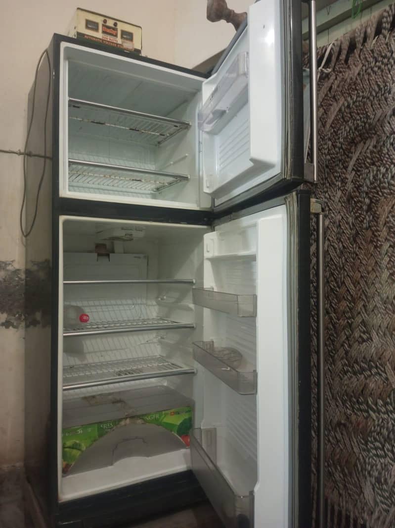 fridge medium size 3