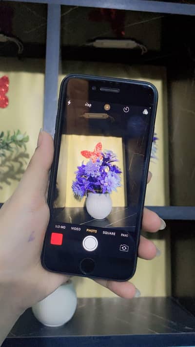 Apple iPhone 7