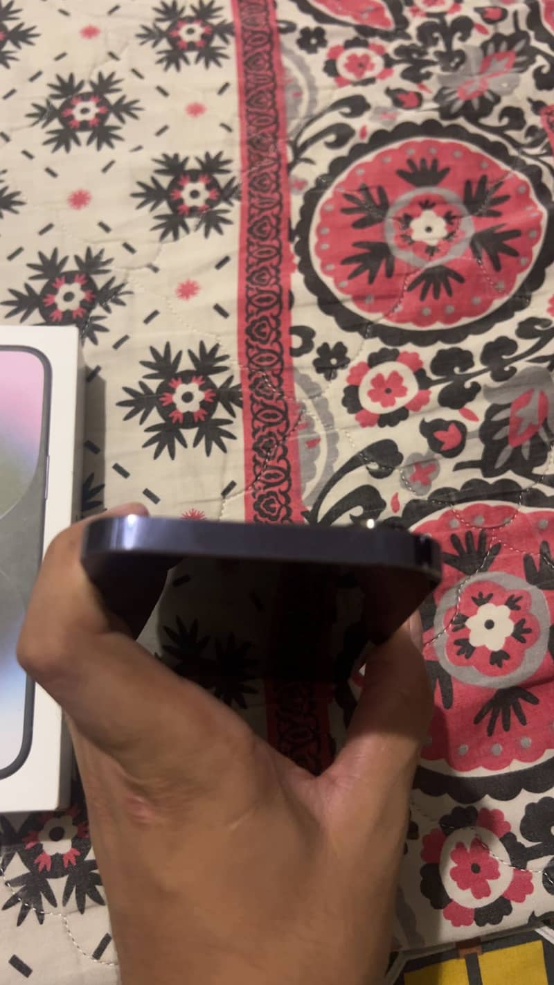 Apple iPhone 14 Pro Max 2