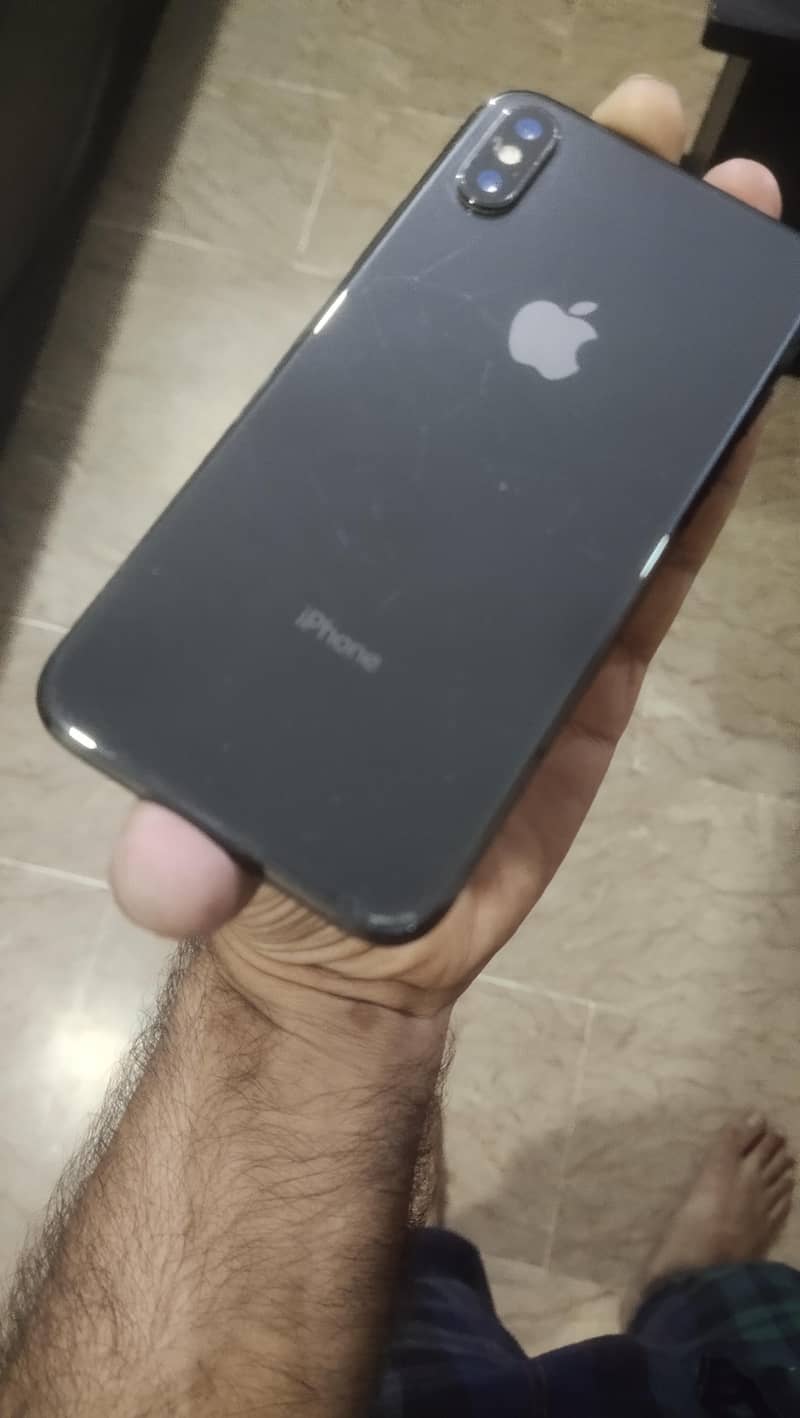 Apple iPhone X 3
