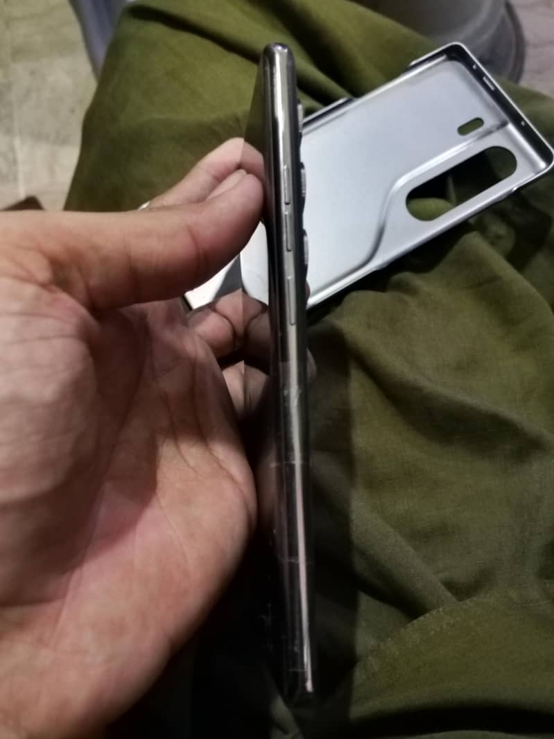 Tecno CAMON 40 Pro 2