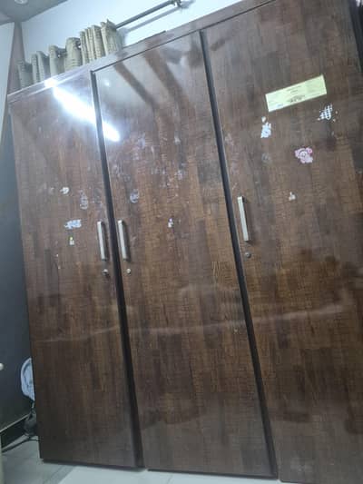 3 door original plank wood